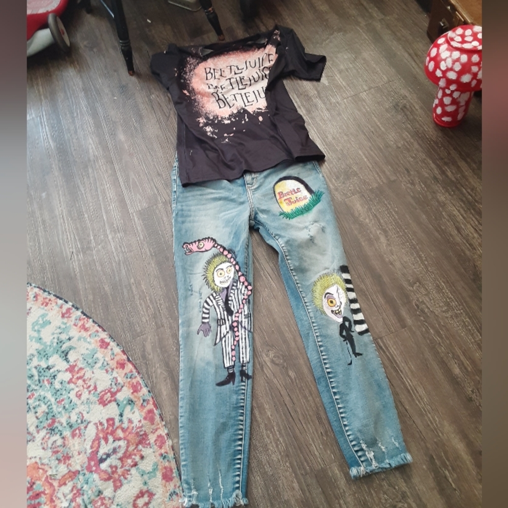 Handpainted Original Wearable Art Jeans with free non original t shirt.